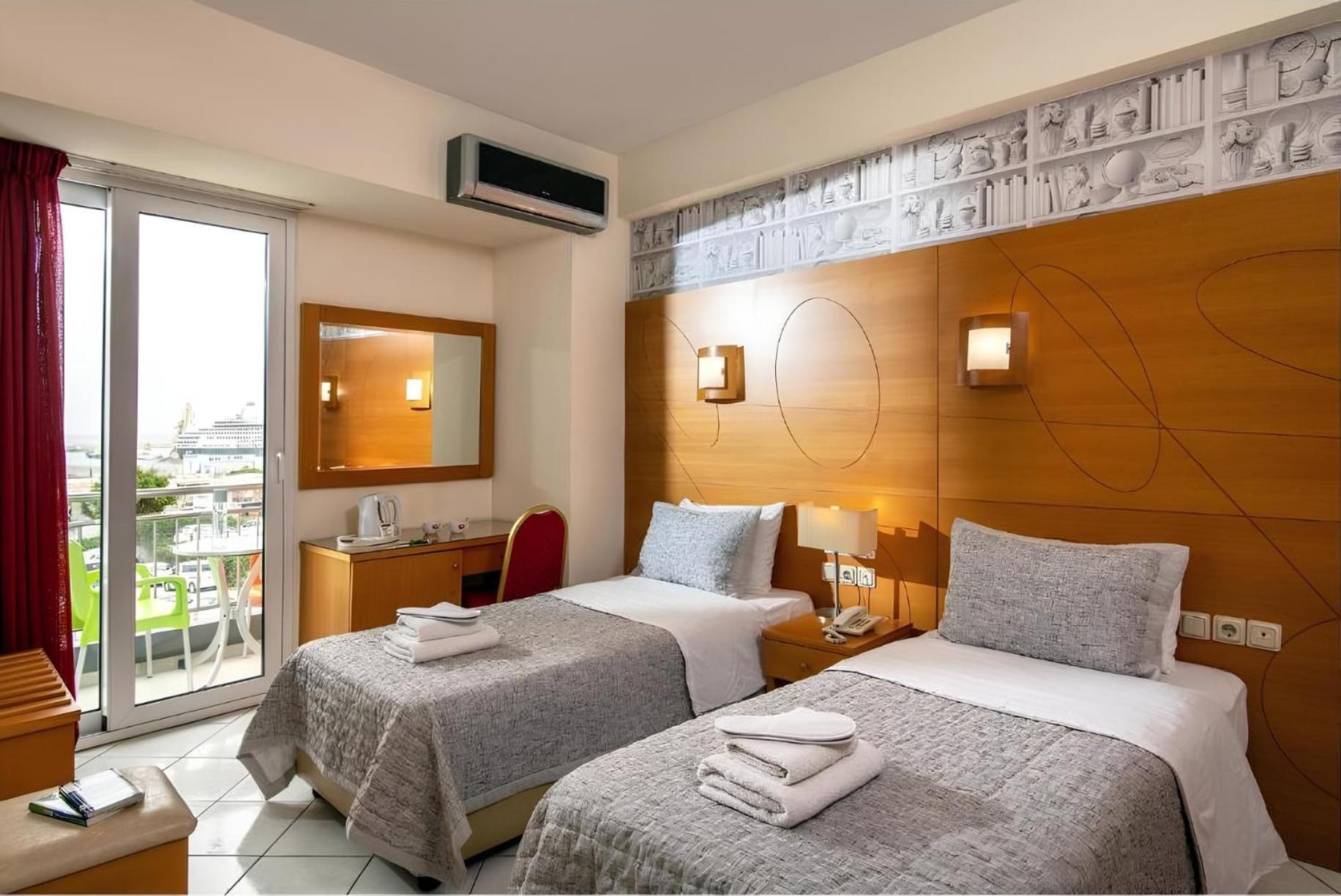 City Life Hotel Heraklion  Bagian luar foto