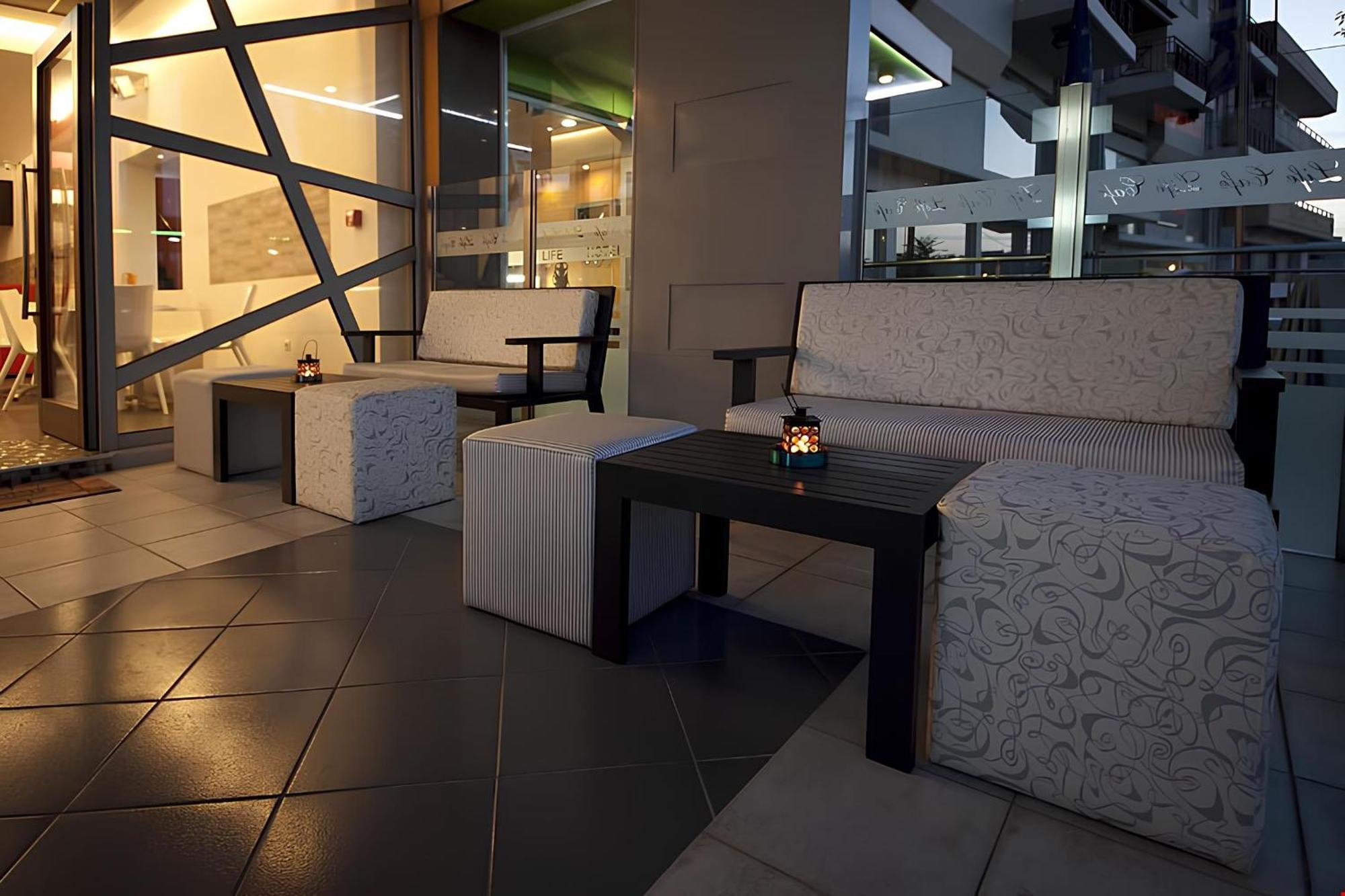 City Life Hotel Heraklion  Bagian luar foto