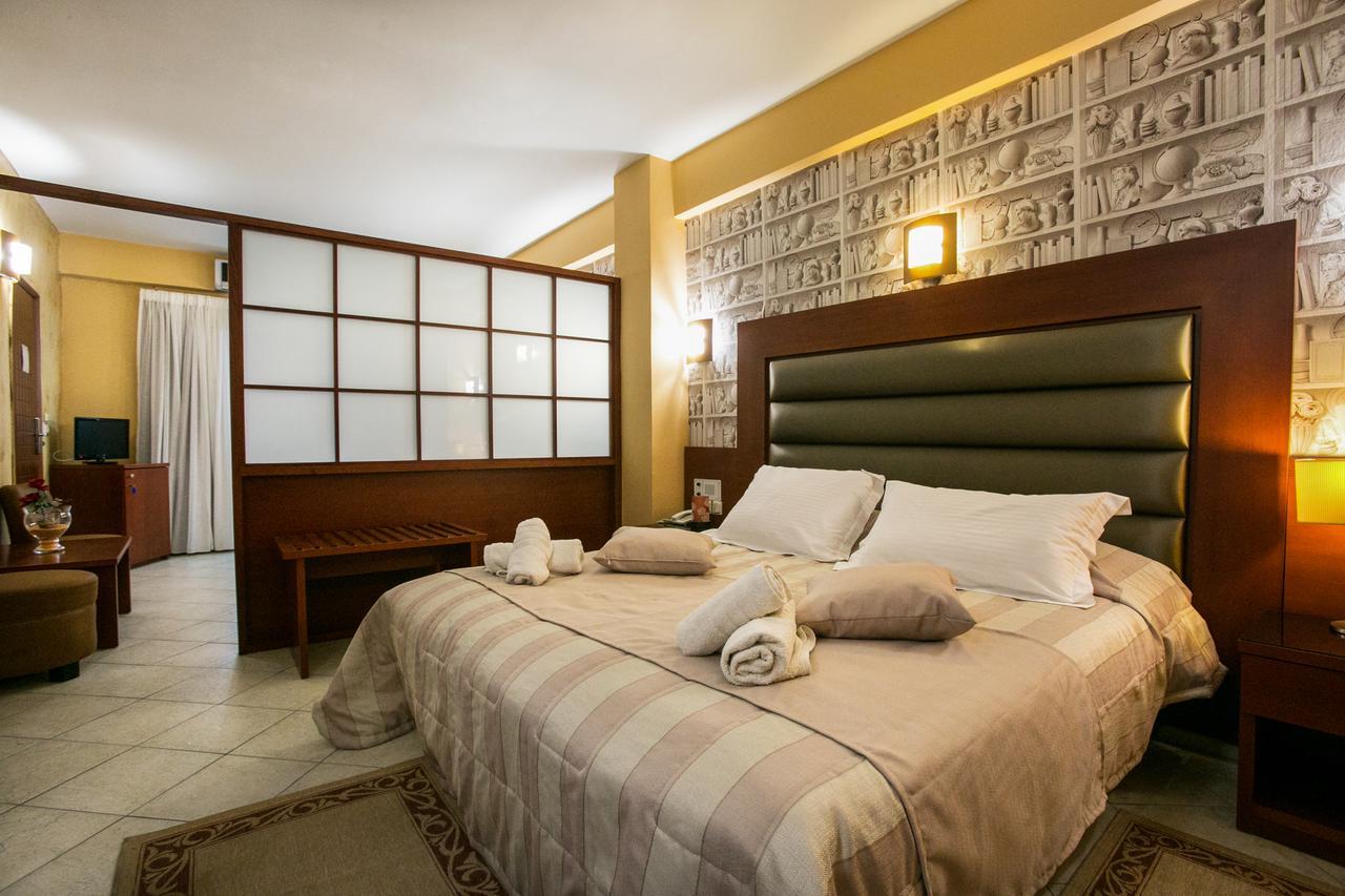 City Life Hotel Heraklion  Bagian luar foto